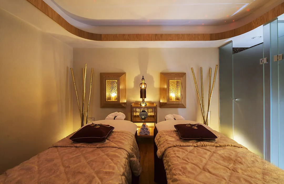 Constantinou Bros Athena Royal Beach Hotel (Adults Only)-1