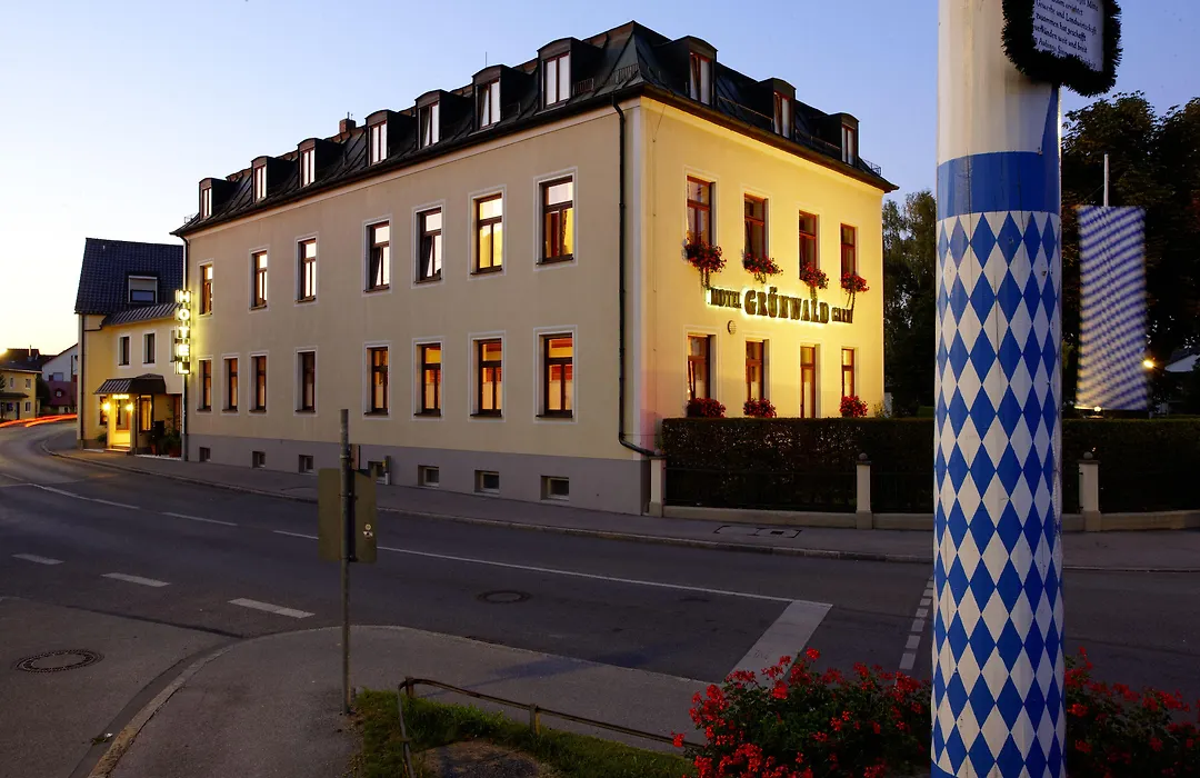 Hotel Gruenwald-1