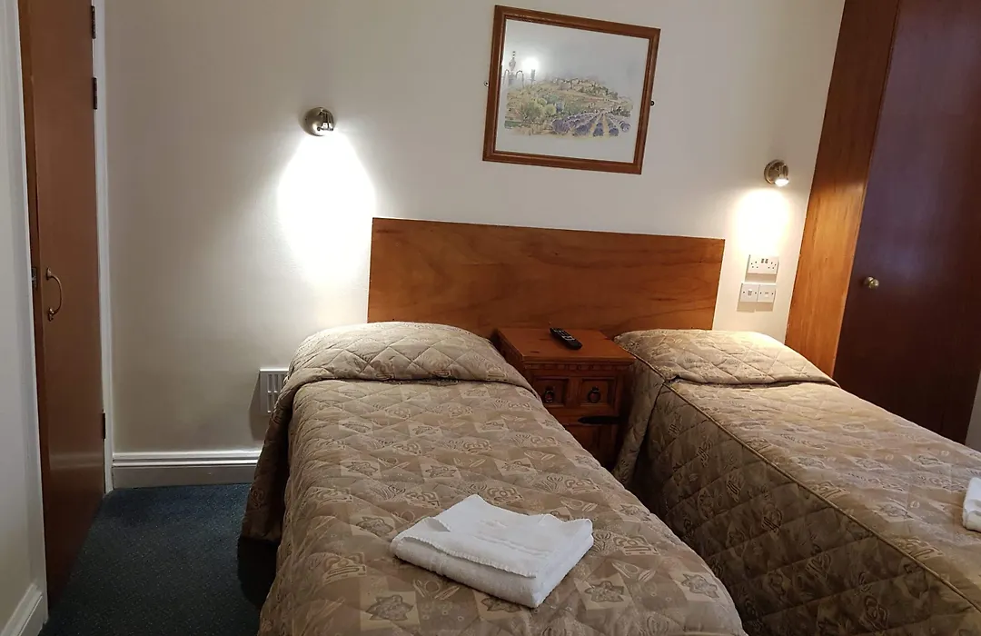 Normandie Hotel-1