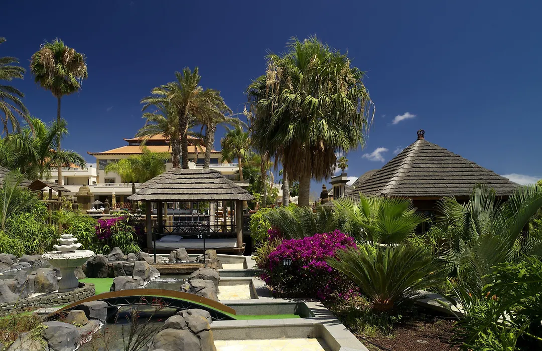 Regency Country Club, Apartments Suites-1