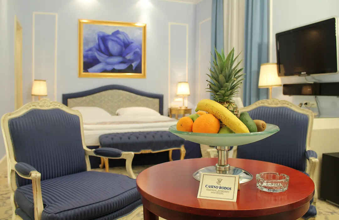 Grande Albergo Delle Rose-1