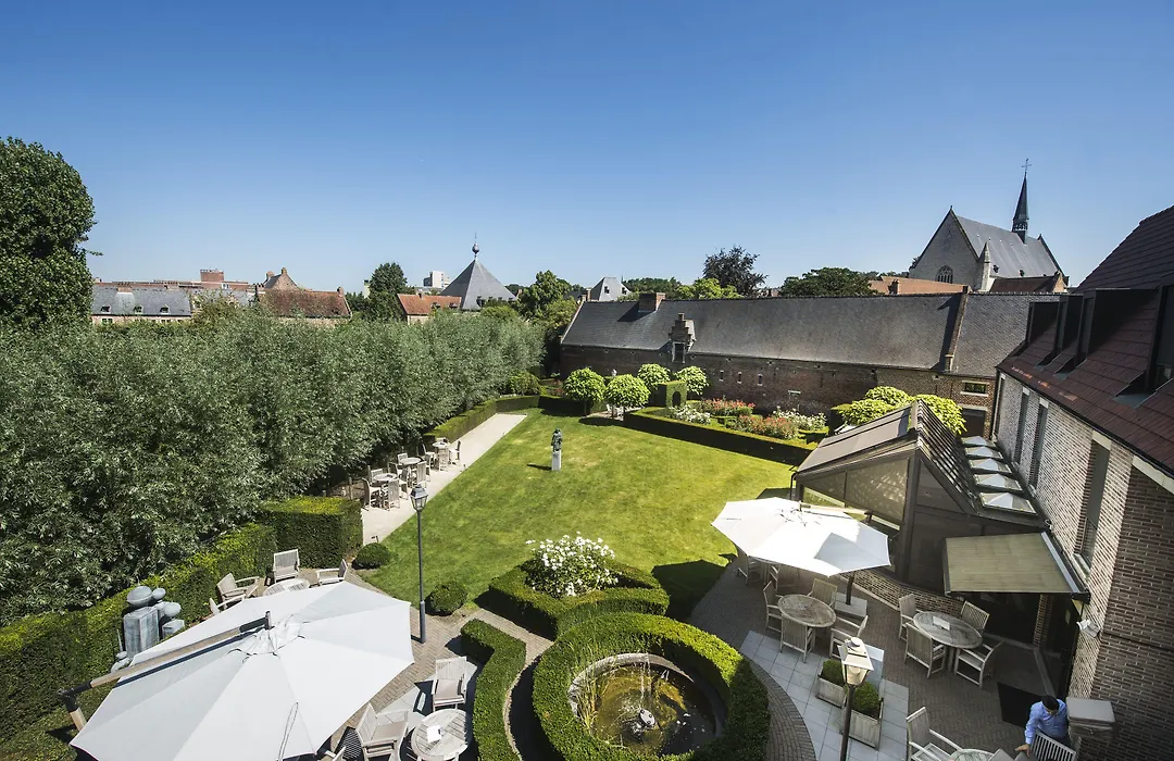 Begijnhof Hotel-1