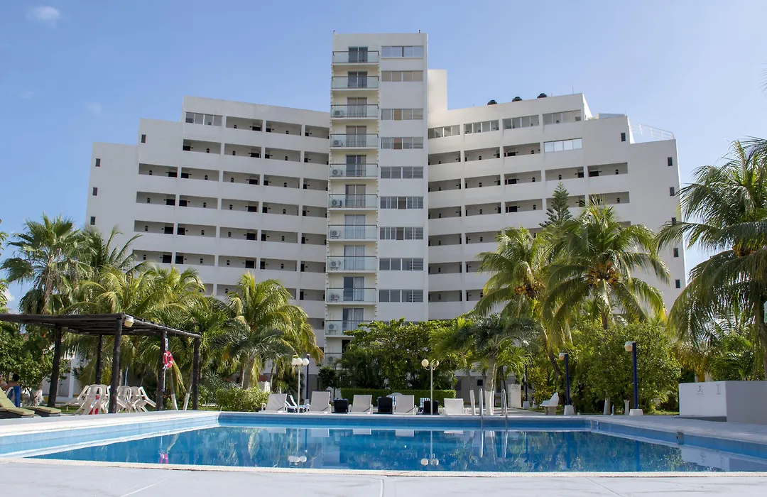 Hotel Calypso Cancun-1