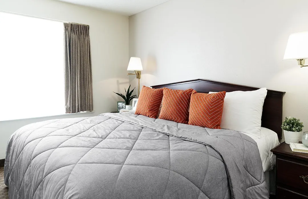 Intown Suites Extended Stay Pittsburgh Pa-1