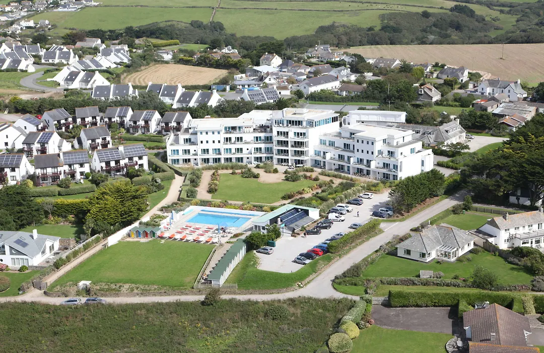 St Moritz Hotel And Cowshed Spa-1