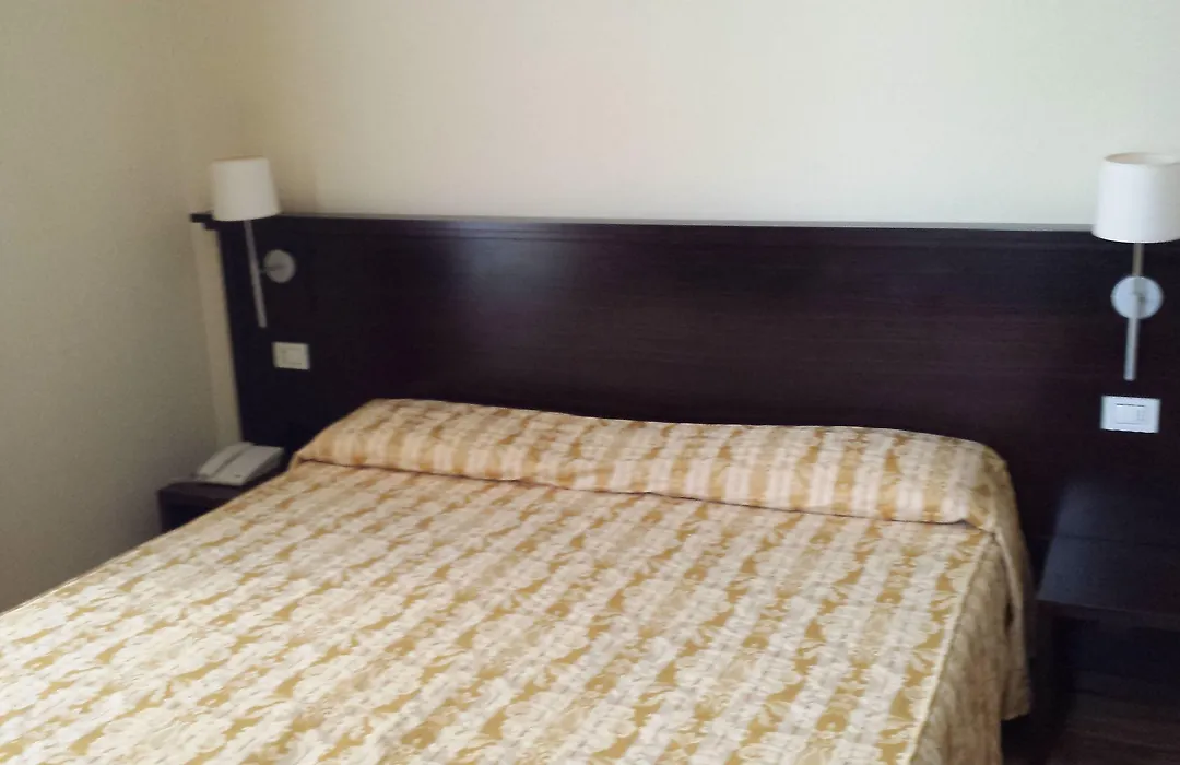 Hotel Due Colonne-1