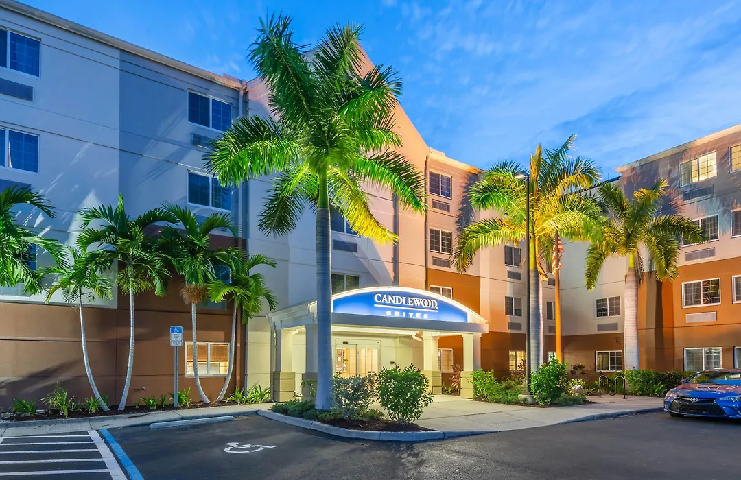 Candlewood Suites Fort Myers/Sanibel Gateway By Ihg-1