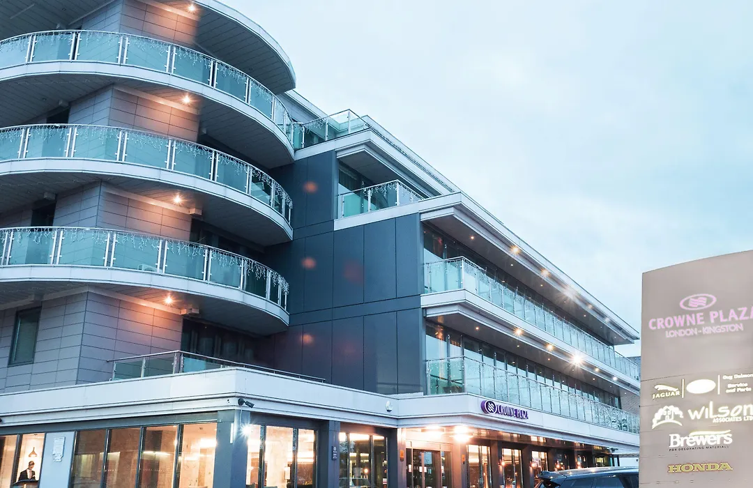 Crowne Plaza London - Kingston By Ihg-1