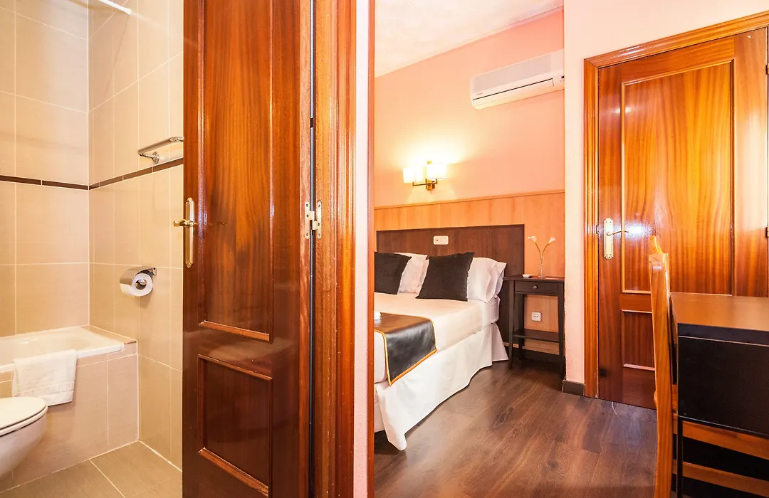 Hostal Gallardo-1