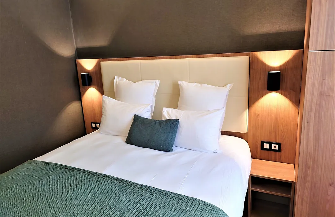 Hotel Cactus-1