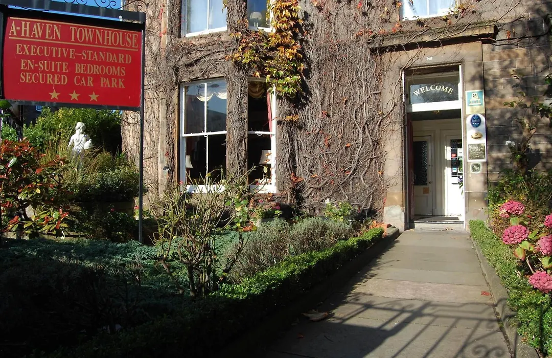 A-Haven Townhouse Hotel-1