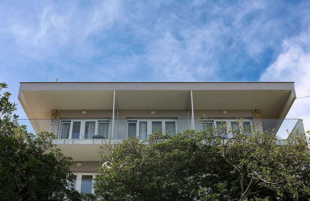 Pharia Hotel & Residences-1