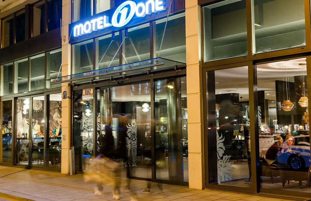 Motel One München Sendlinger Tor-1