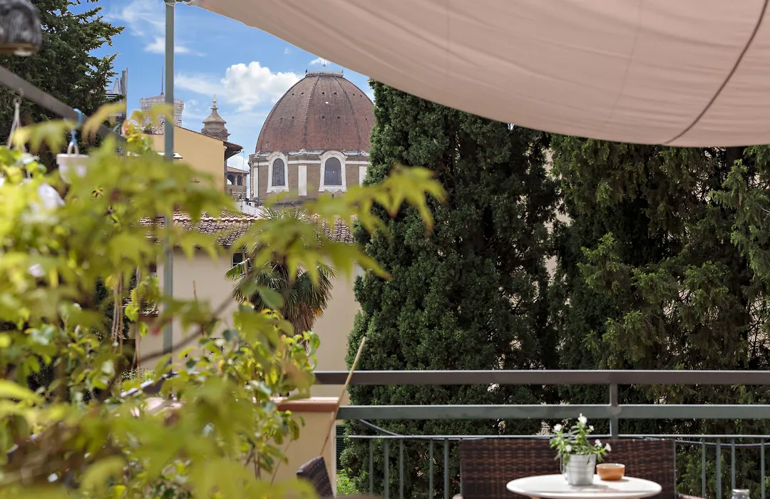 Hotel Azzi-1