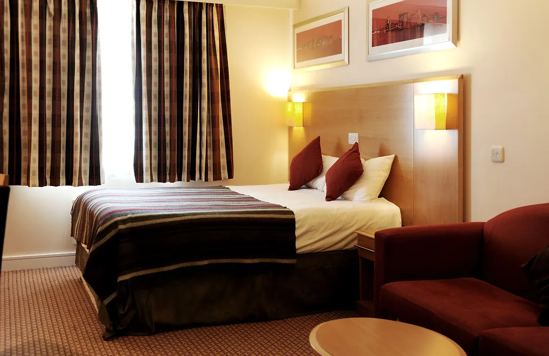 Village Hotel Hull-1