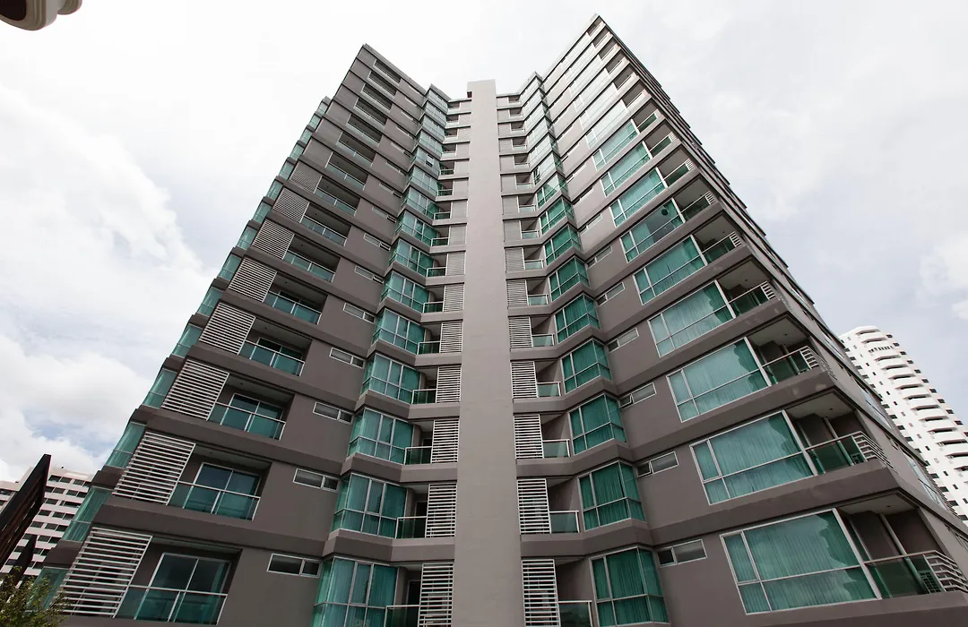 Adelphi Grande Sukhumvit-1