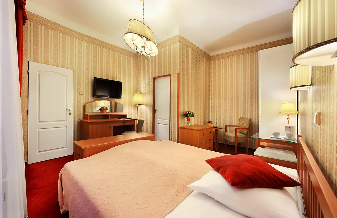 Hotel Salvator-1