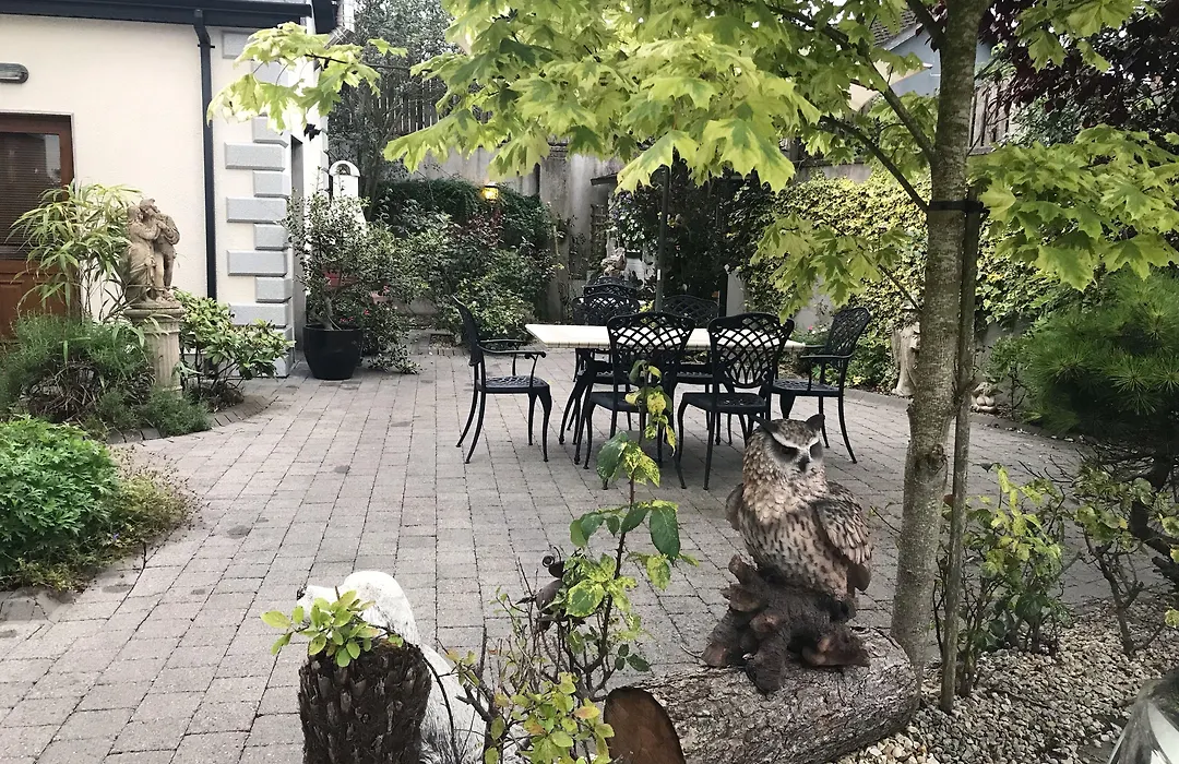 Avlon House Bed And Breakfast-1