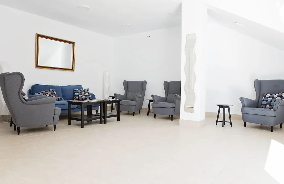Hotel Eliseos-1