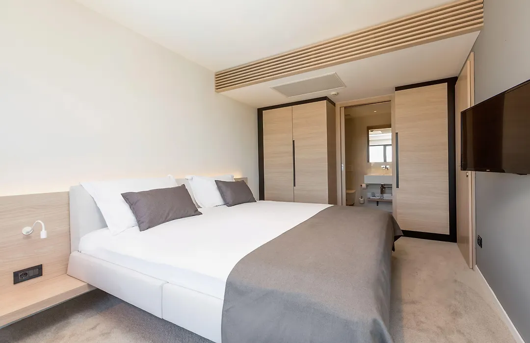 Hotel Park Plava Laguna-1