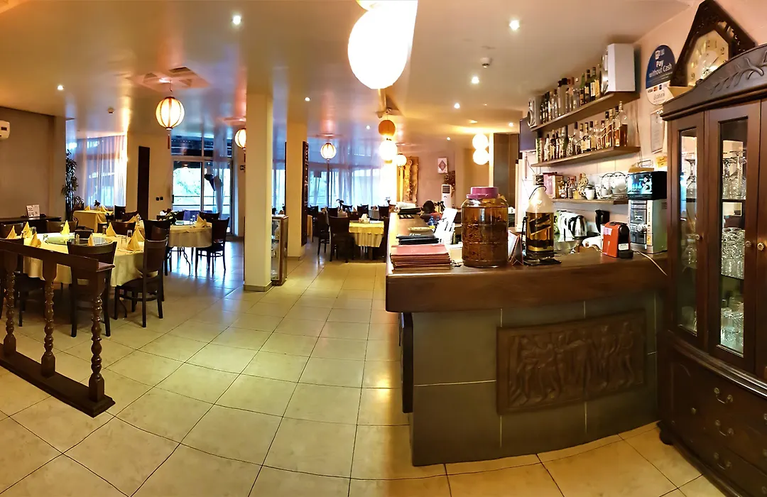 Robin Hood Inn-1