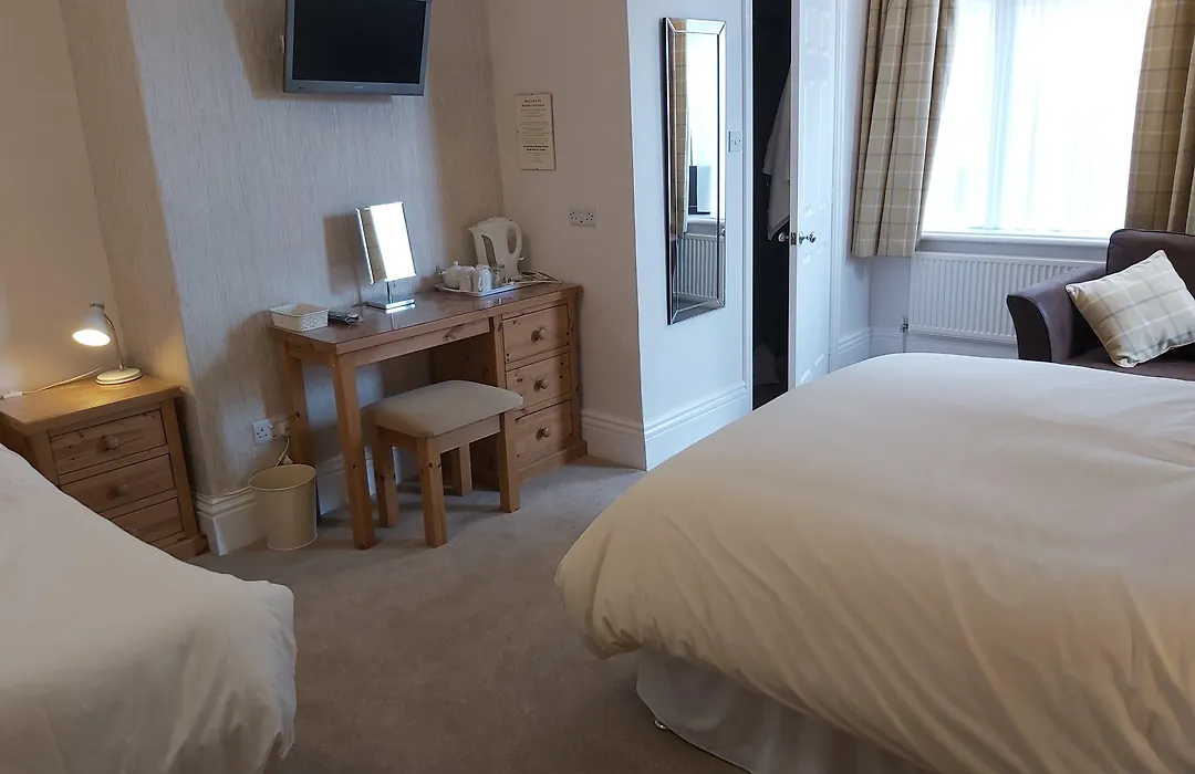 Boulmer Guest House-1