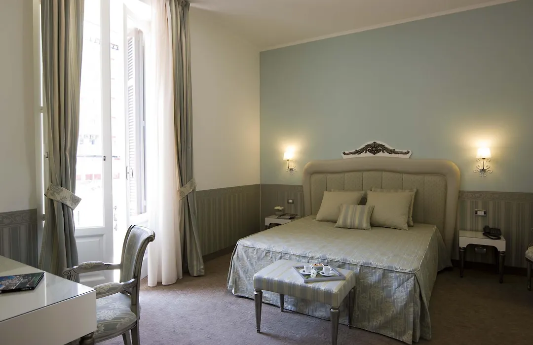 Jr Hotels Oriente Bari-1
