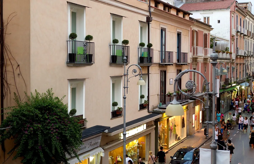 Palazzo Montefusco-1