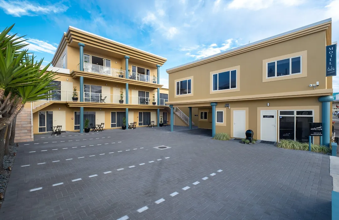 Motel de la Mer-1