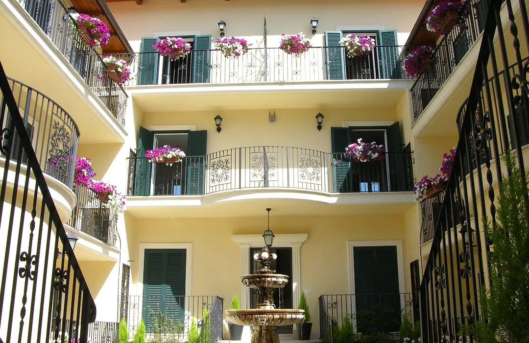 Aurelia Vatican Apartments-1