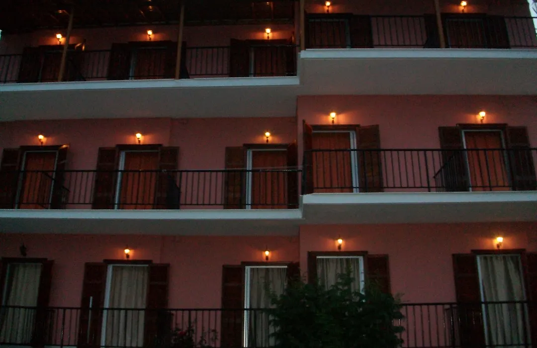 Aronis Apartments-1