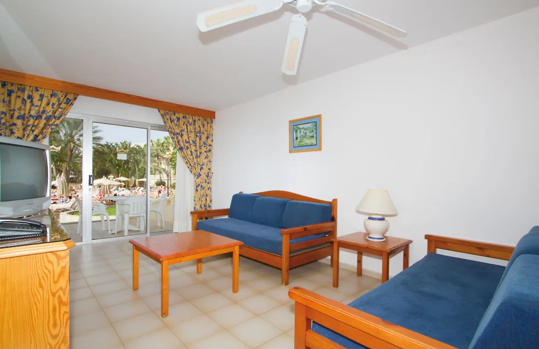 Hotel Riu Oliva Beach Resort-1