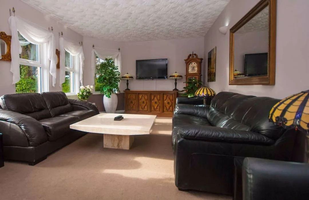Somerton Lodge (Adults Only)-1