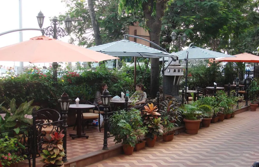 Sea Palace Hotel - Near Gateway Of India-1