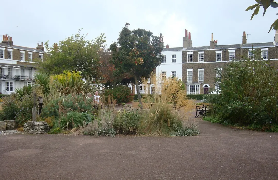 Spencer Court-1
