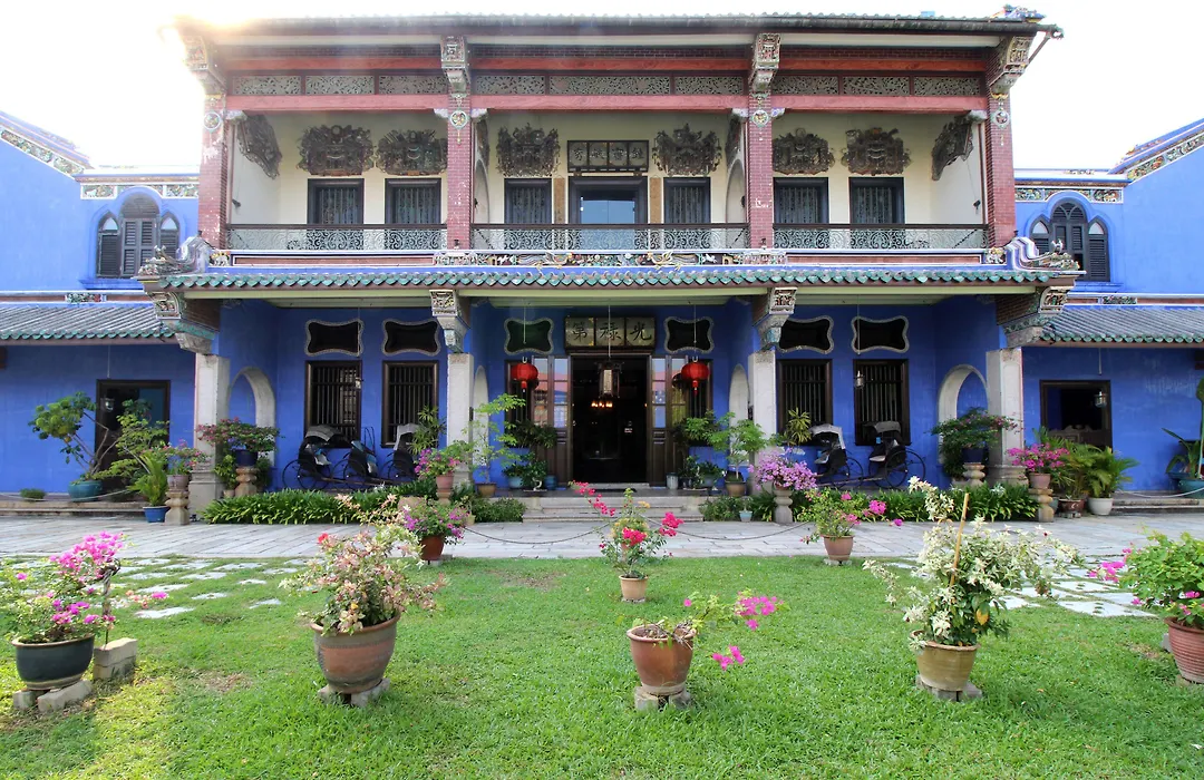 Cheong Fatt Tze - The Blue Mansion-1