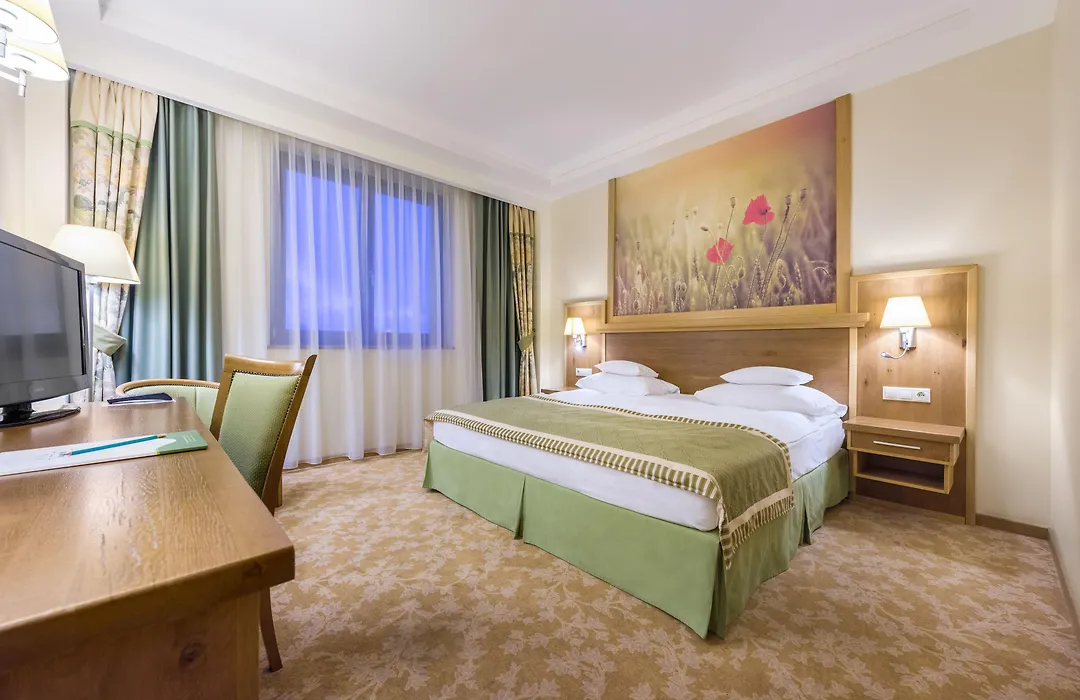 Hotel Sonnenhof-1