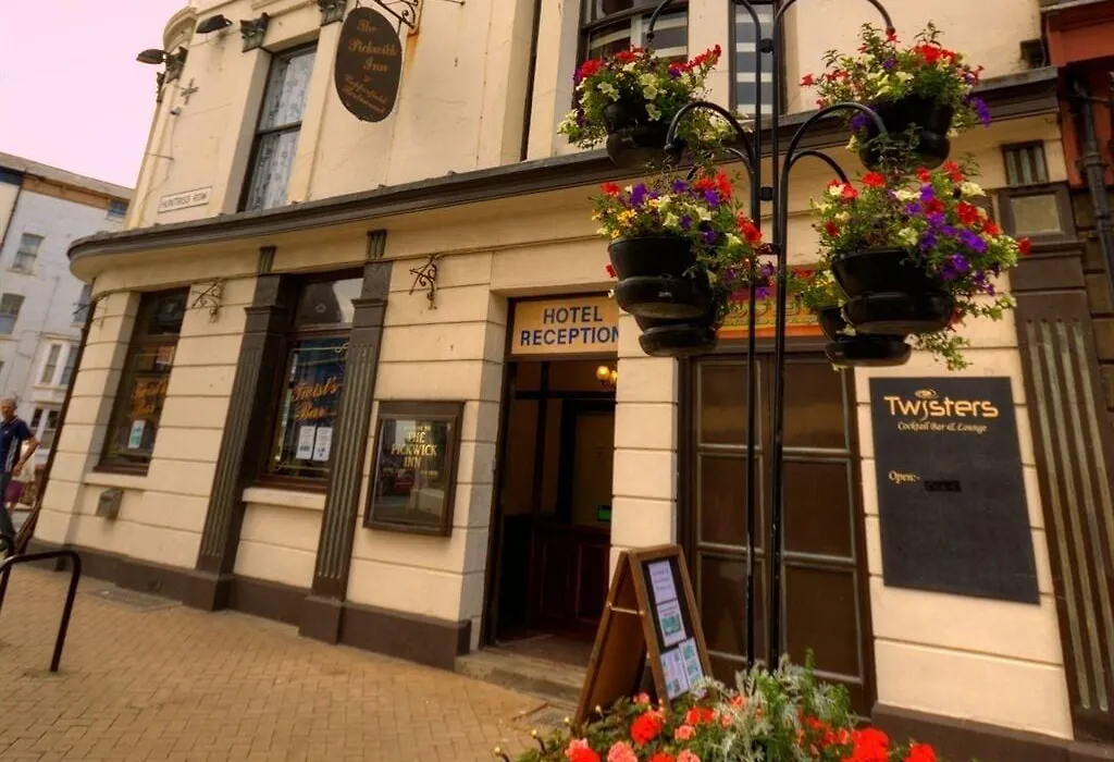 The Dickens Bar & Inn-1