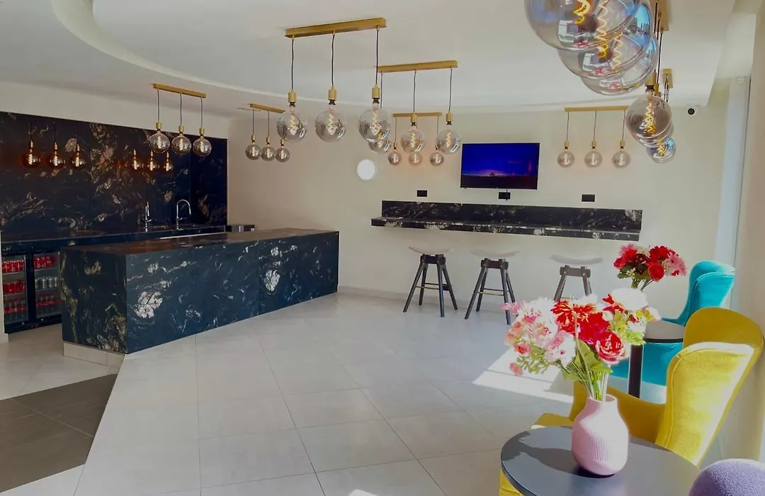 Axiom Park Hotel-1