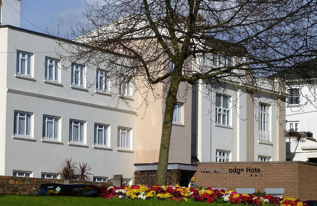 The Norfolk Lodge Hotel-1