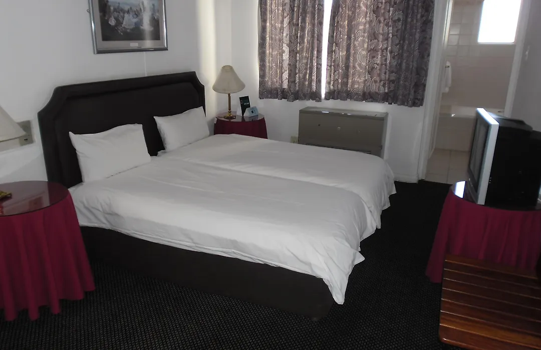 Savoy Hotel Kimberley-1