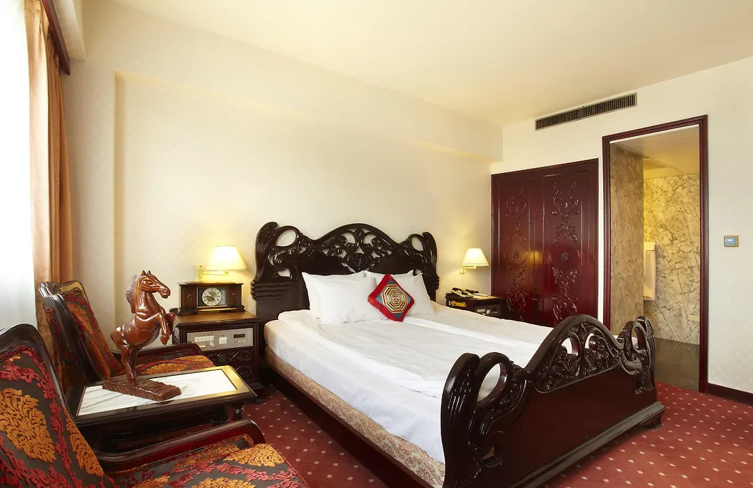 Emperor Hotel-1