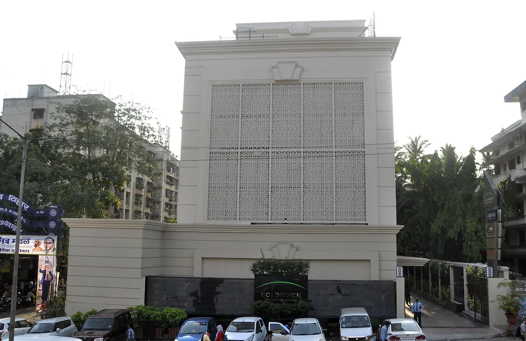 Goldfinch Hotel Mumbai-1