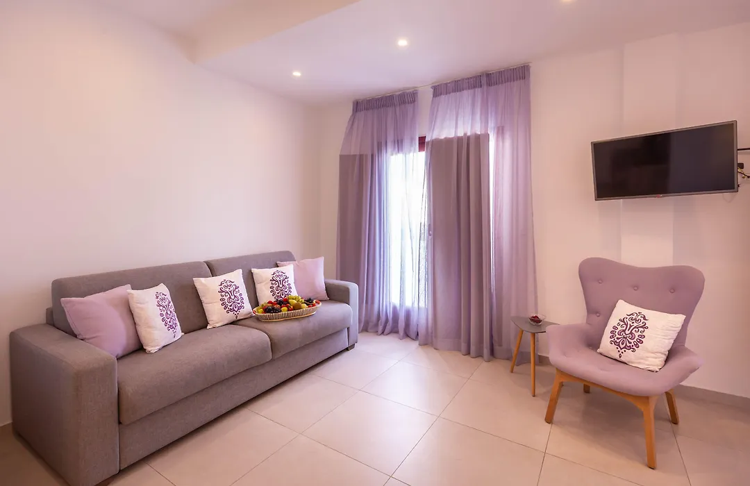 Mar N Mar Crown Hotel-Suites-1