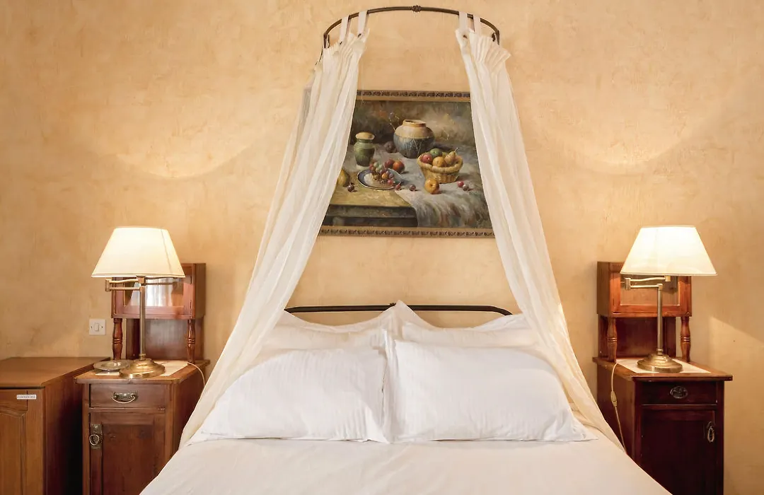 Nafsimedon Hotel-1
