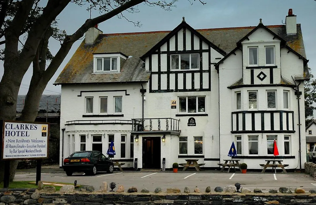 Clarkes Hotel Barrow In Furness-1