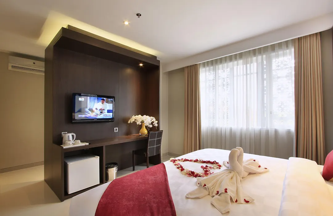 Ohana Hotel Kuta-1