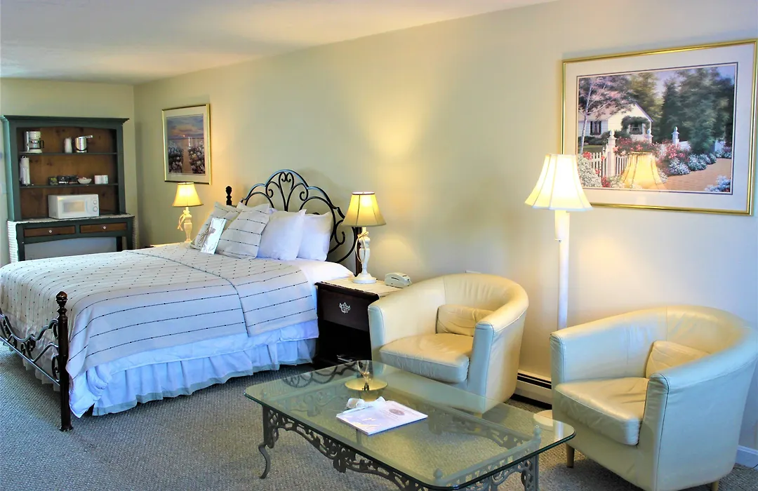 Red Horse Inn-1