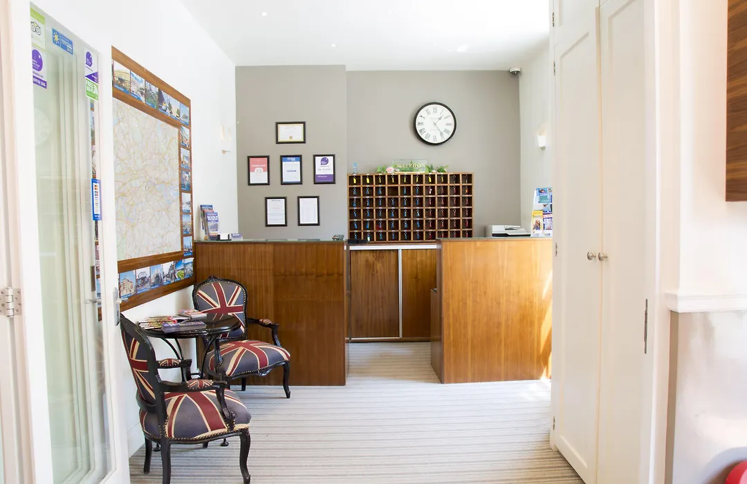 Chelsea Guest House-1