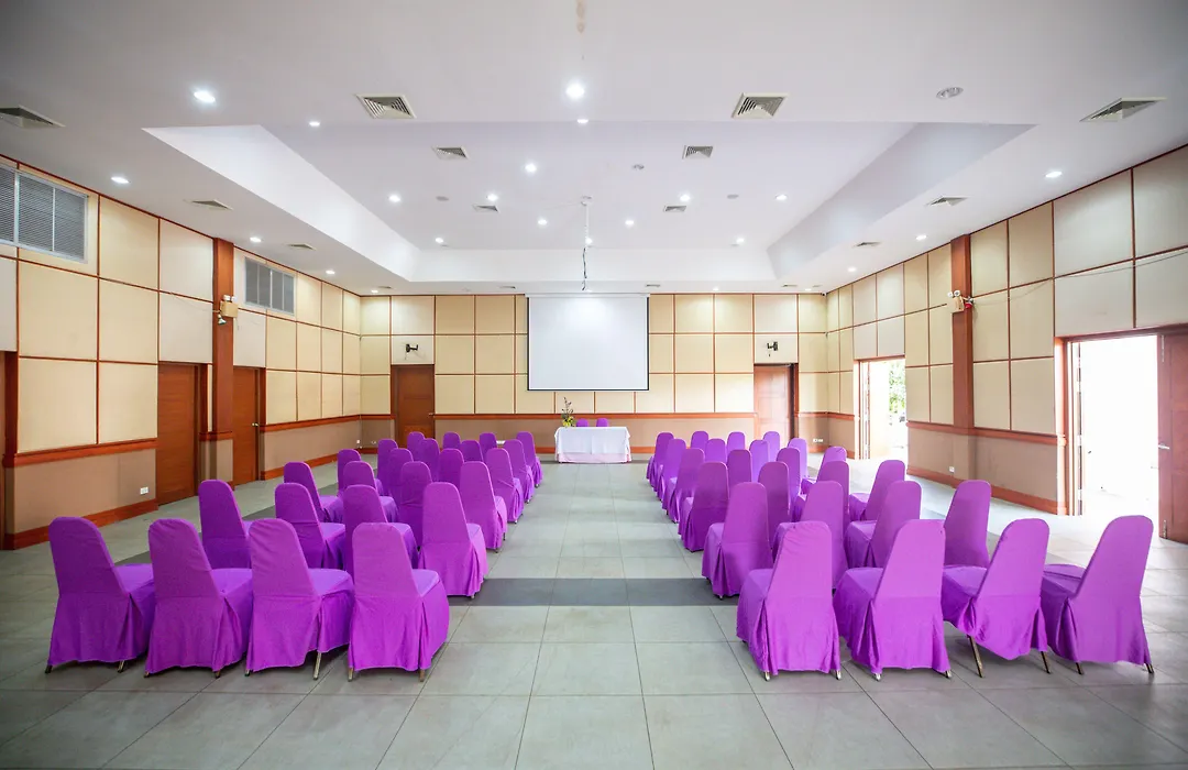 Xanadu Beach Resort-1